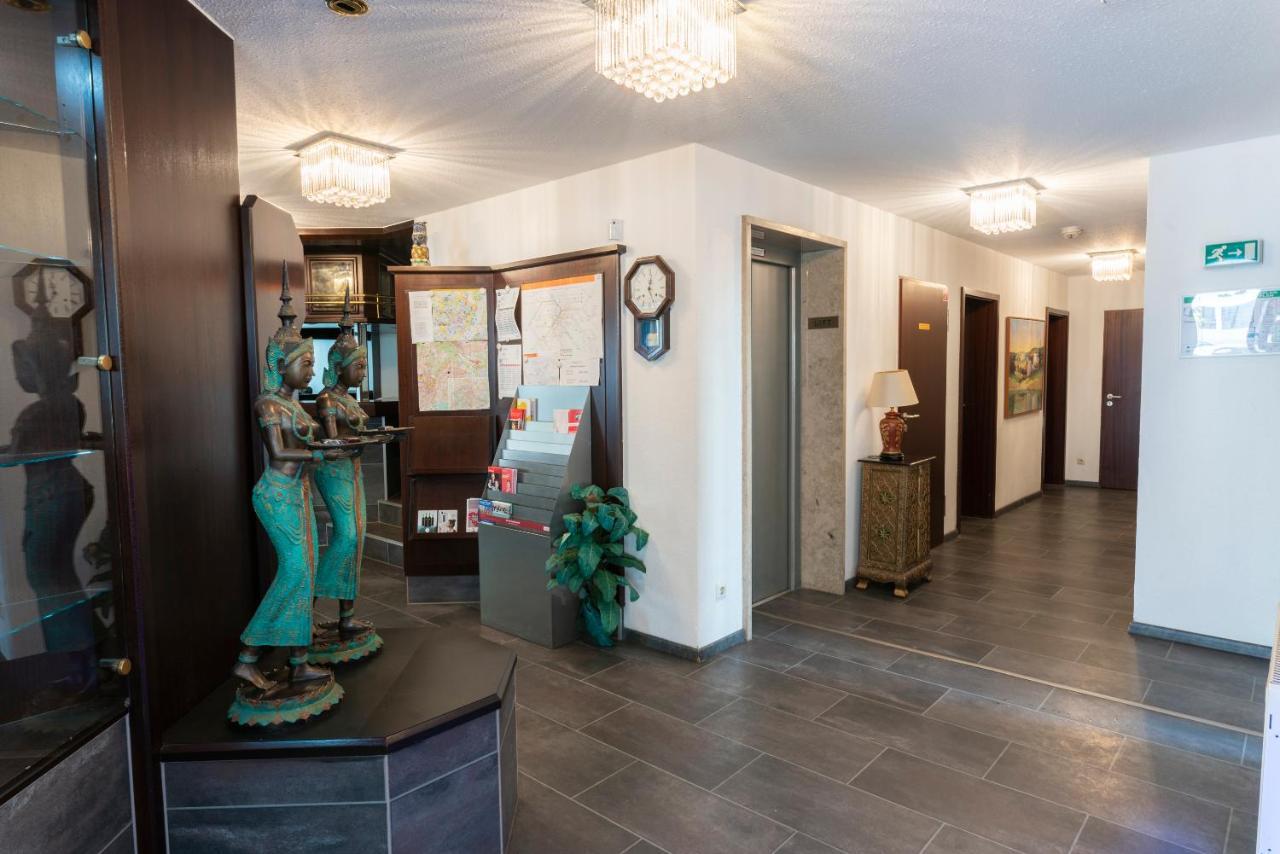 Hotel Astoria Am Urachplatz Stuttgart Eksteriør bilde
