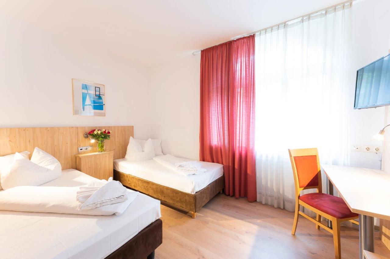 Hotel Astoria Am Urachplatz Stuttgart Eksteriør bilde