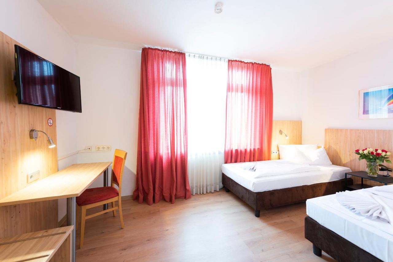 Hotel Astoria Am Urachplatz Stuttgart Eksteriør bilde