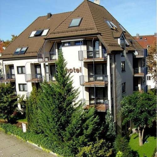Hotel Astoria Am Urachplatz Stuttgart Eksteriør bilde
